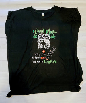 'Weed Moms' Rolled Cuff T-Shirt