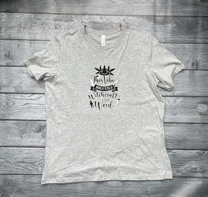 'Witchy Vibes' T-Shirt